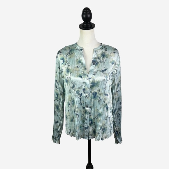 Vince Tops - Vince Crushed Satin V Neck Blouse Size M Button Front Floral Pale Lagoon Pleated